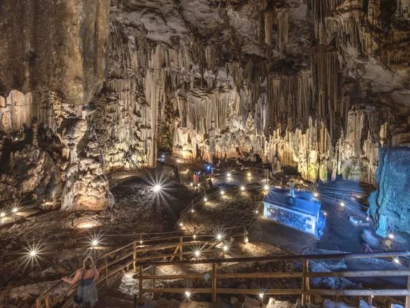 Melidoni cave